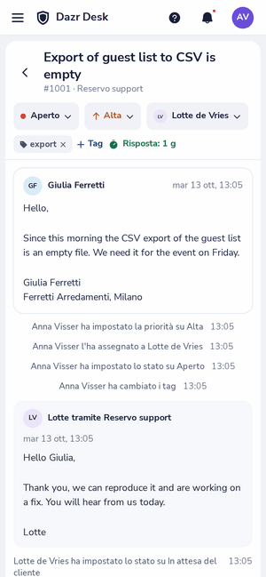 Un ticket di Dazr Desk su uno smartphone